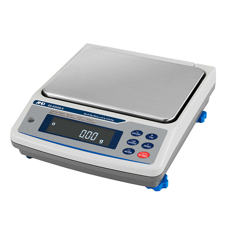 日本AND爱安德带校准的秤 内置砝码 防尘防水天平GX-8202M-K