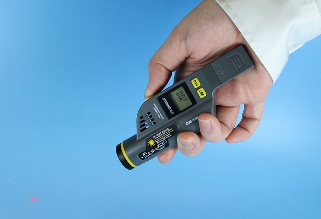 日本sakaguchi坂口电热【红外温度计】温度/湿度数据记录器OM-144