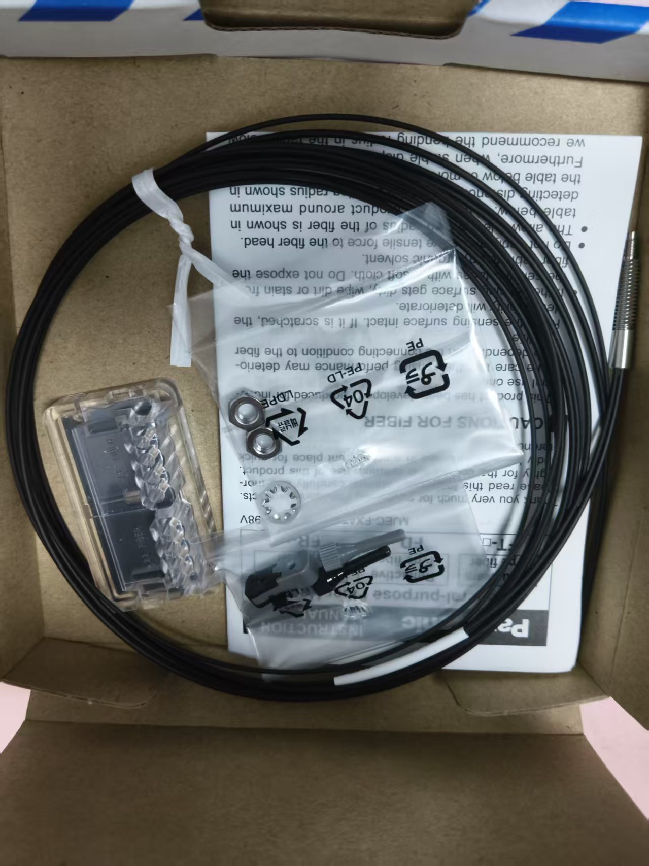 电商MRO供应链日本panasonic松下 传感器 FD-42GW