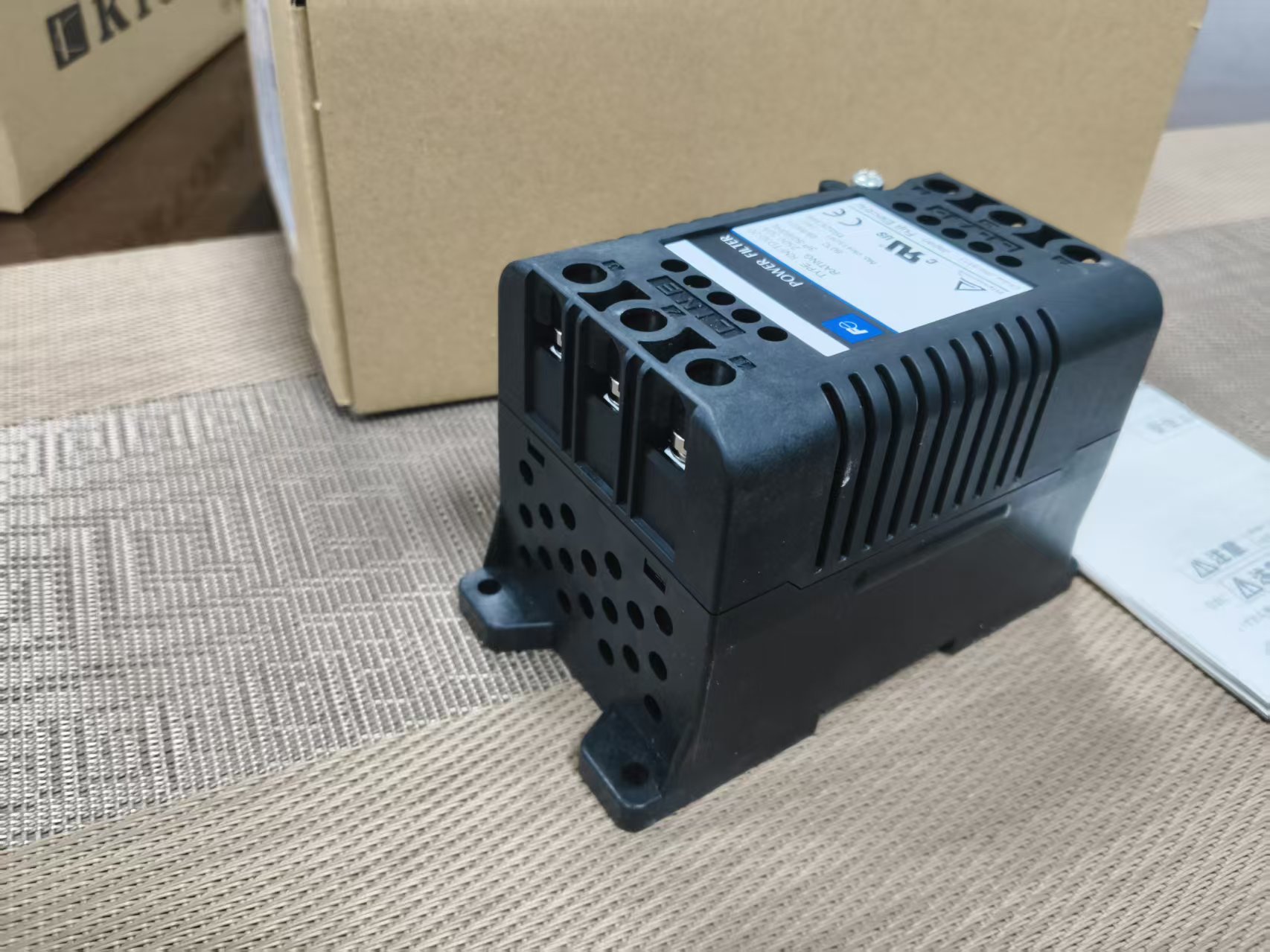 电商MRO供应链日本FUJI富士电机滤波器 RNFTD30-20