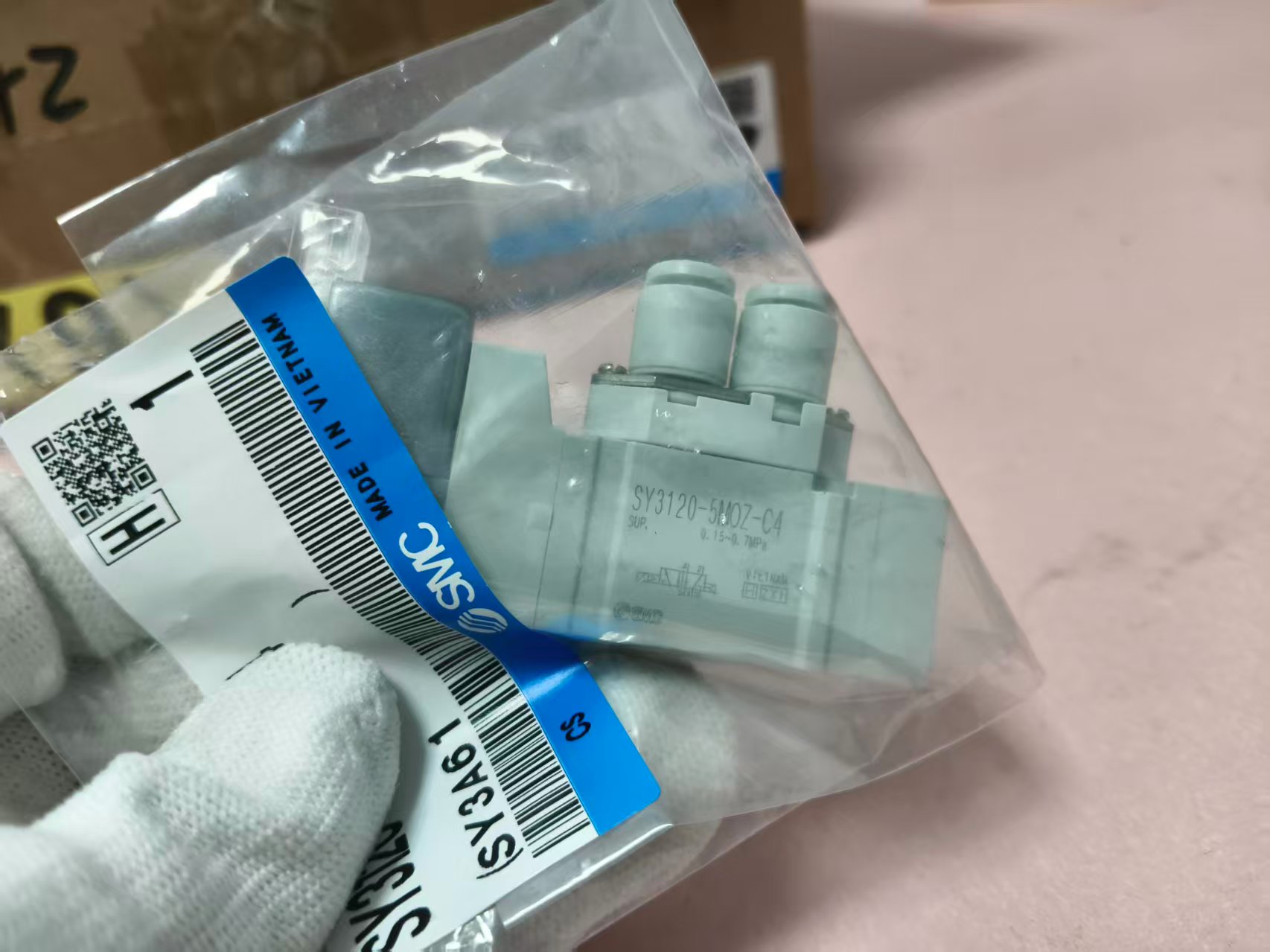 电商MRO供应链日本SMC气缸SY3120-5M0Z-C4