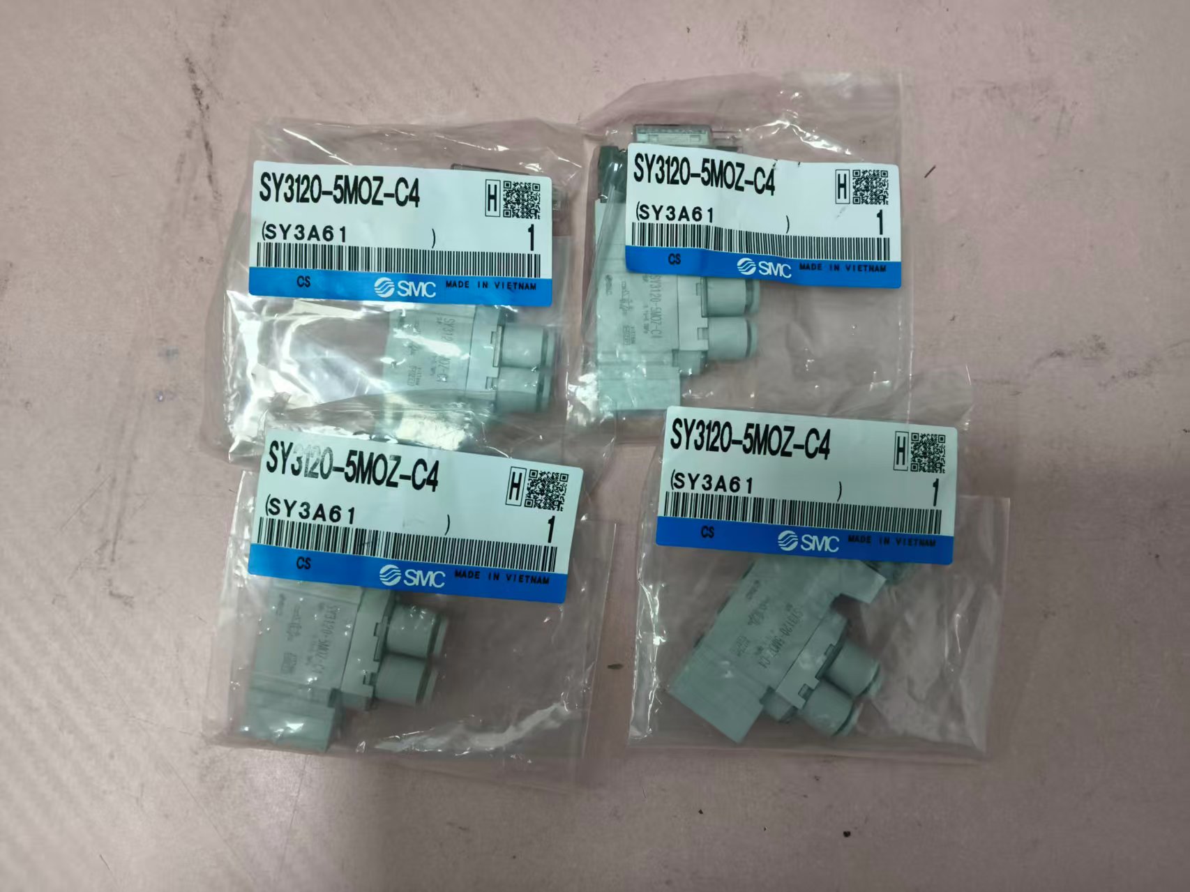 电商MRO供应链日本SMC气缸SY3120-5M0Z-C4