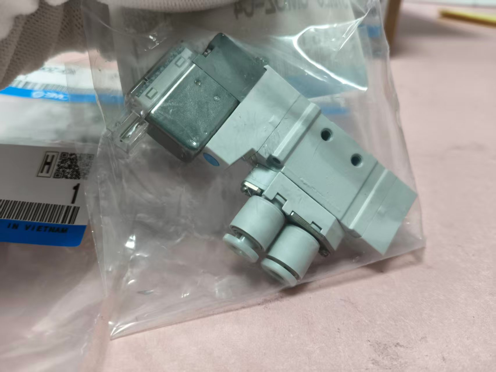 电商MRO供应链日本SMC气缸SY3120-5M0Z-C4