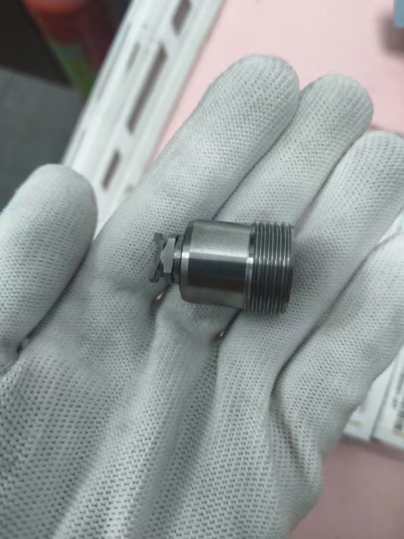 电商MRO供应链德国Hydrokomp 快接母头  KM-3-EG001-HT