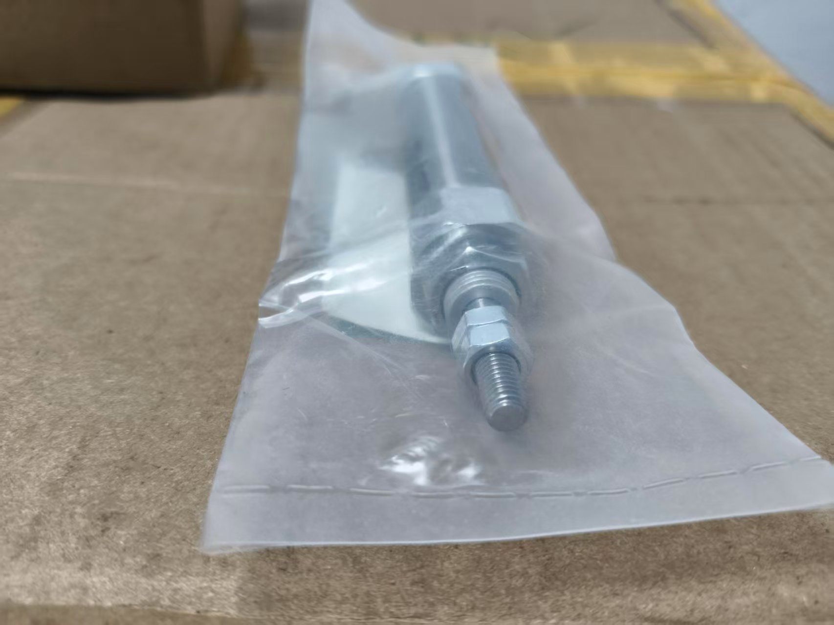 电商MRO供应链日本SMC 气缸 CDJ2B16-40Z-B