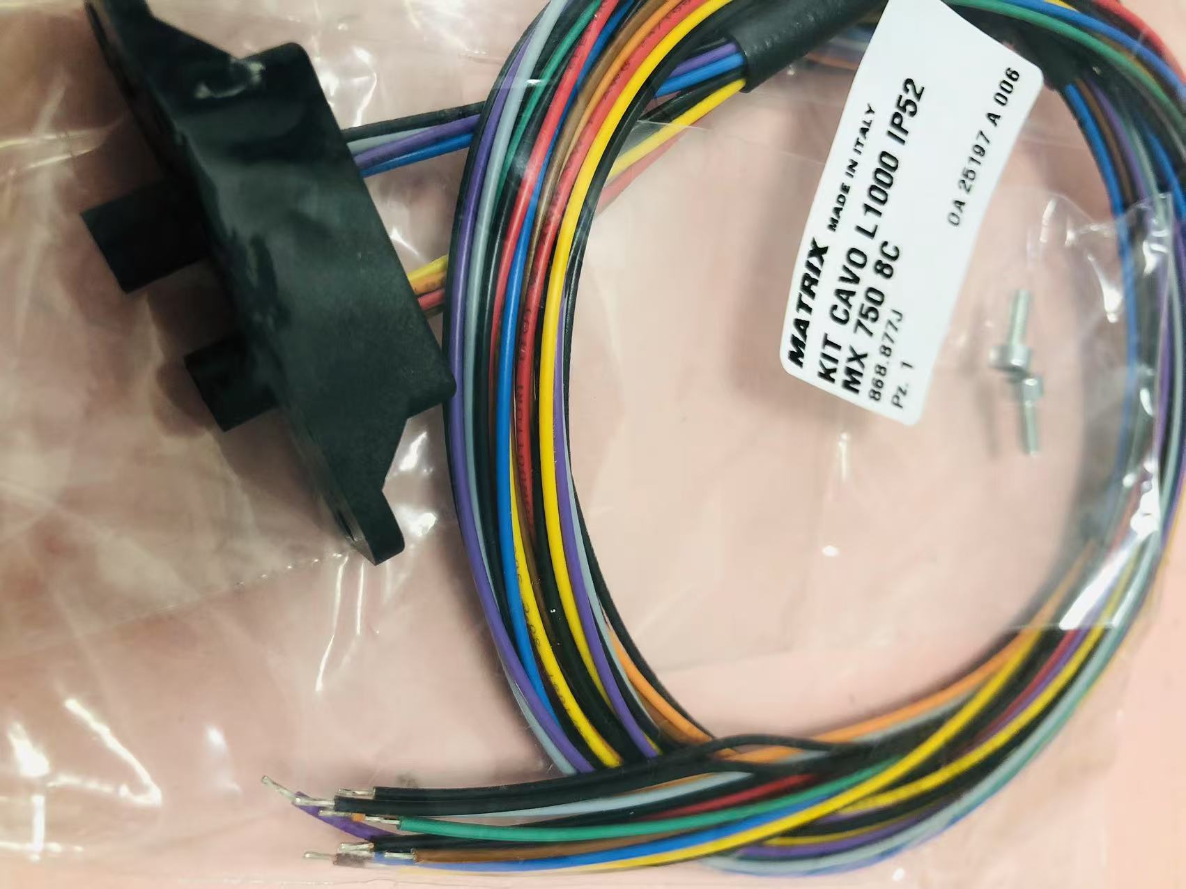 电商MRO供应链意大利MATRIX 连接线  868.877J