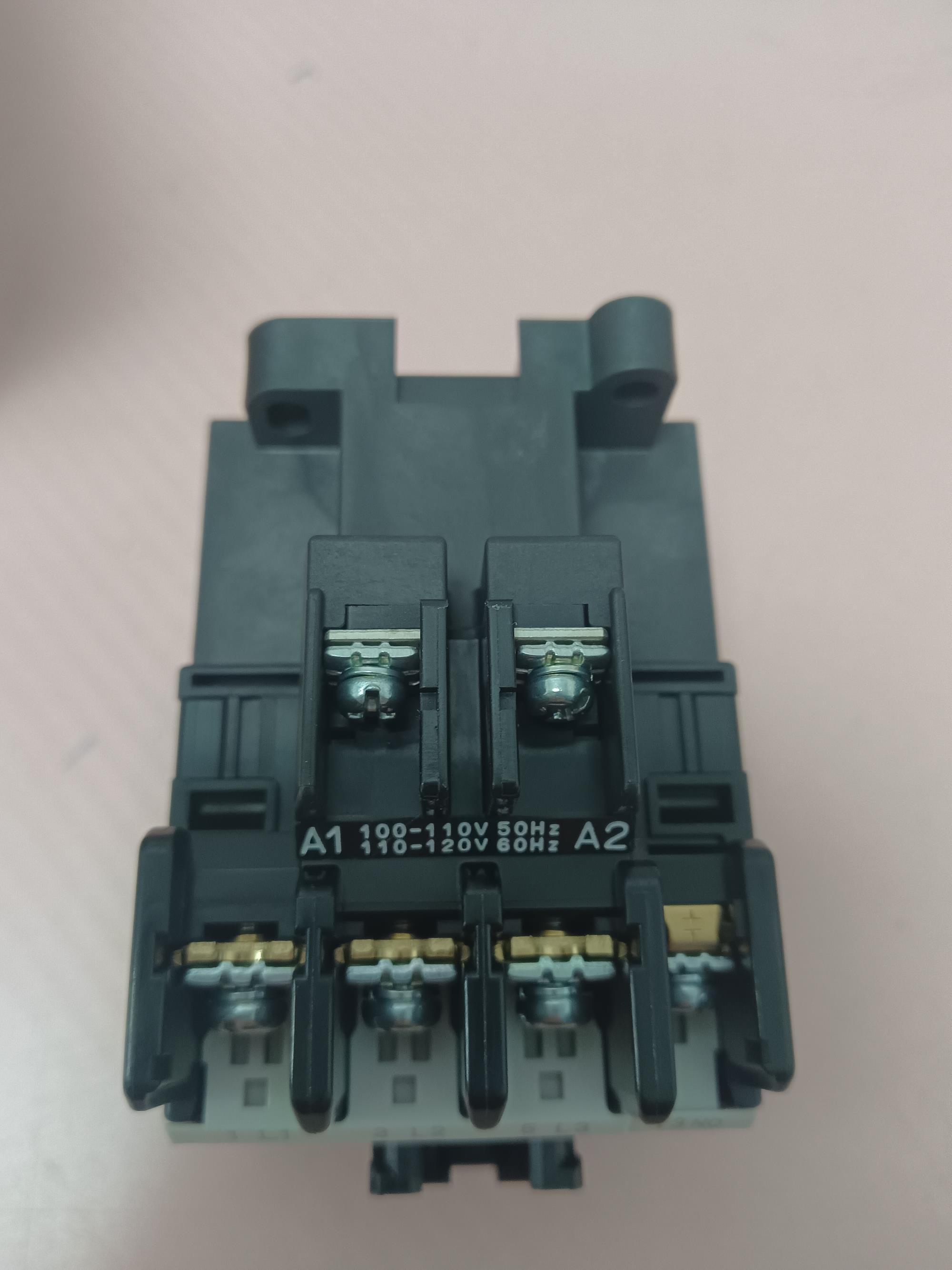 电商MRO供应链日本fuji富士电机接触器 SC-4-0