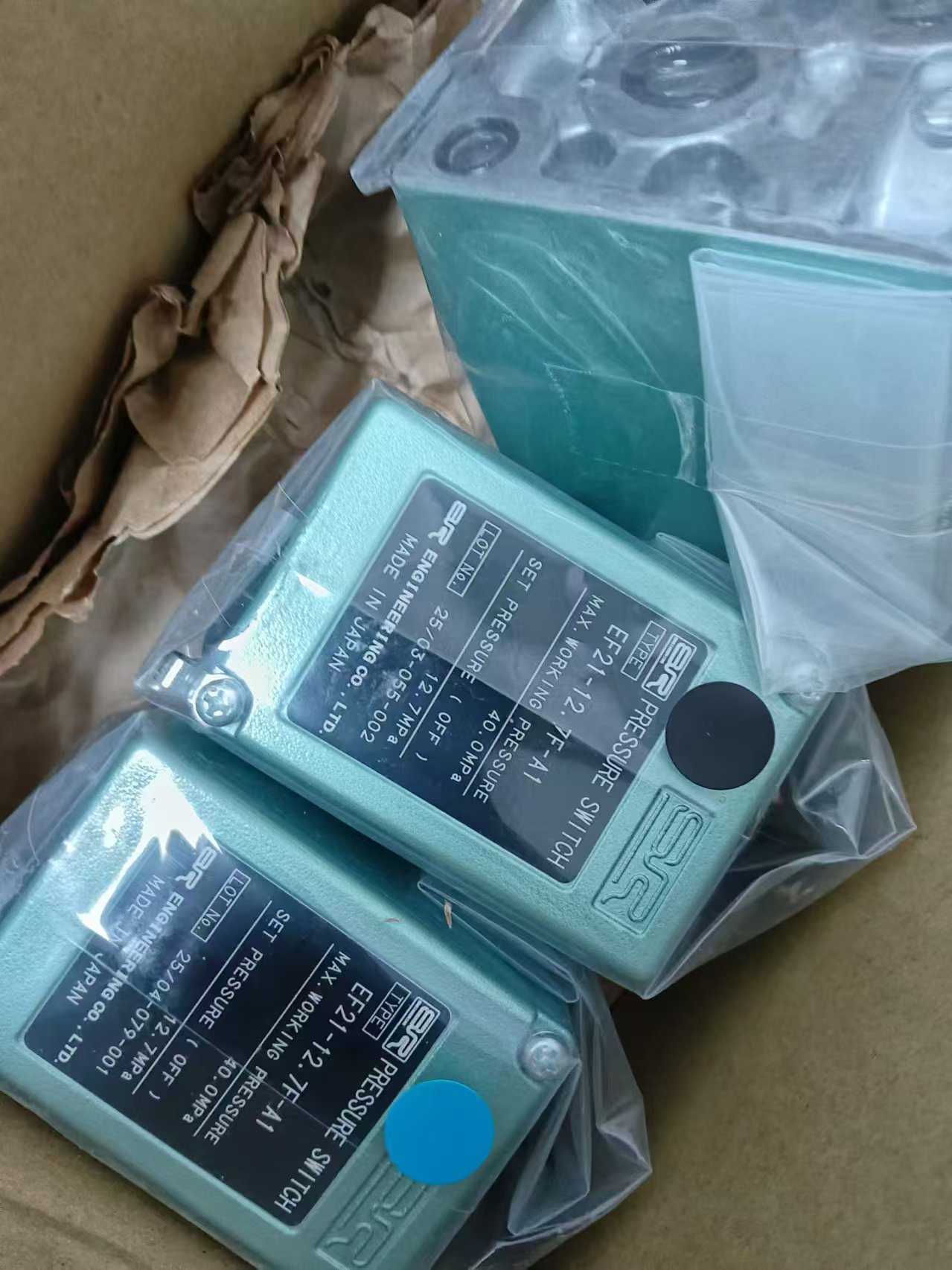 电商MRO供应链日本SR ENGINEERING压力开关EF21-12.7F-A1