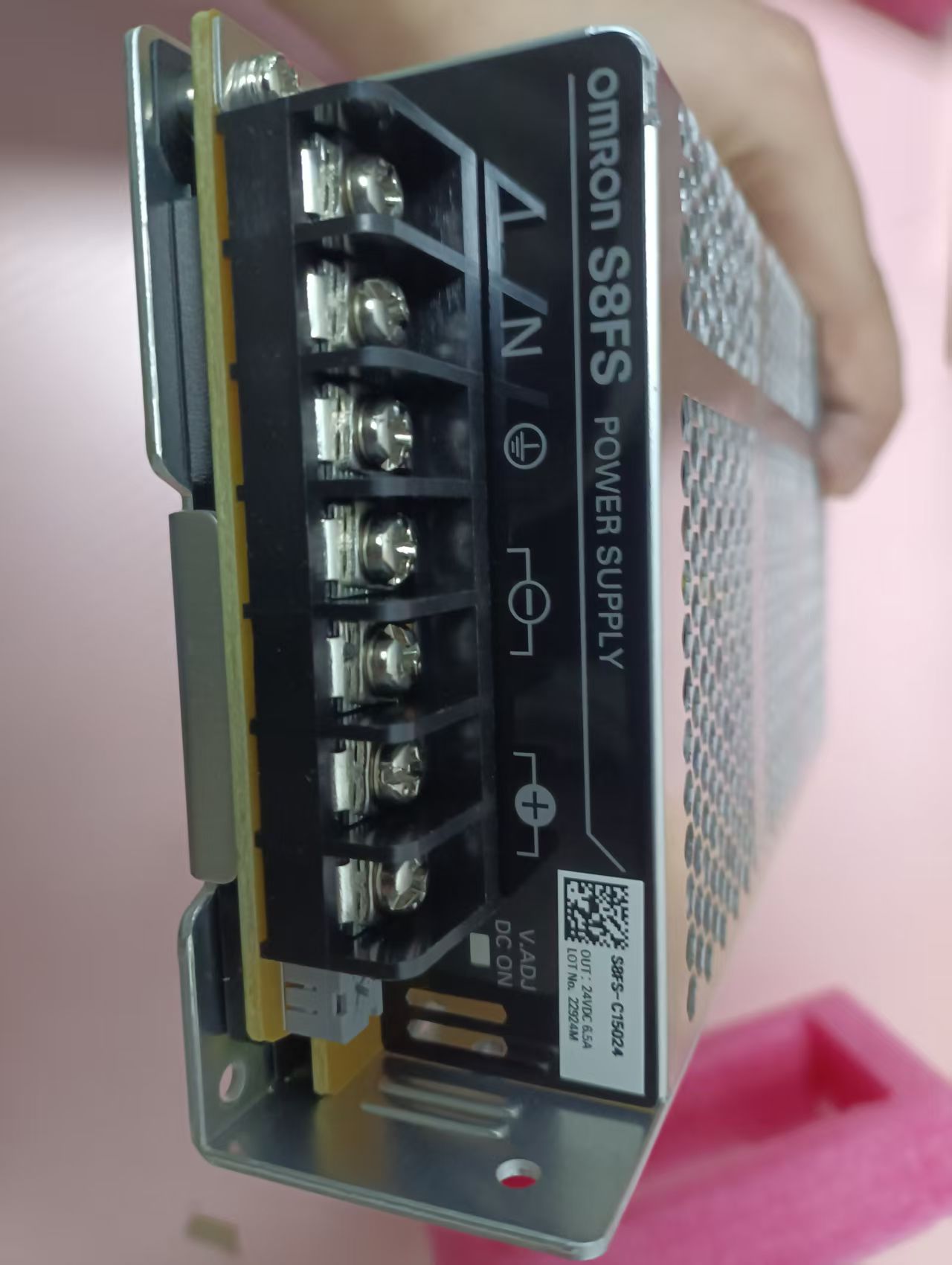 电商MRO供应链日本OMRON欧姆龙电源S8FS-G15024CD