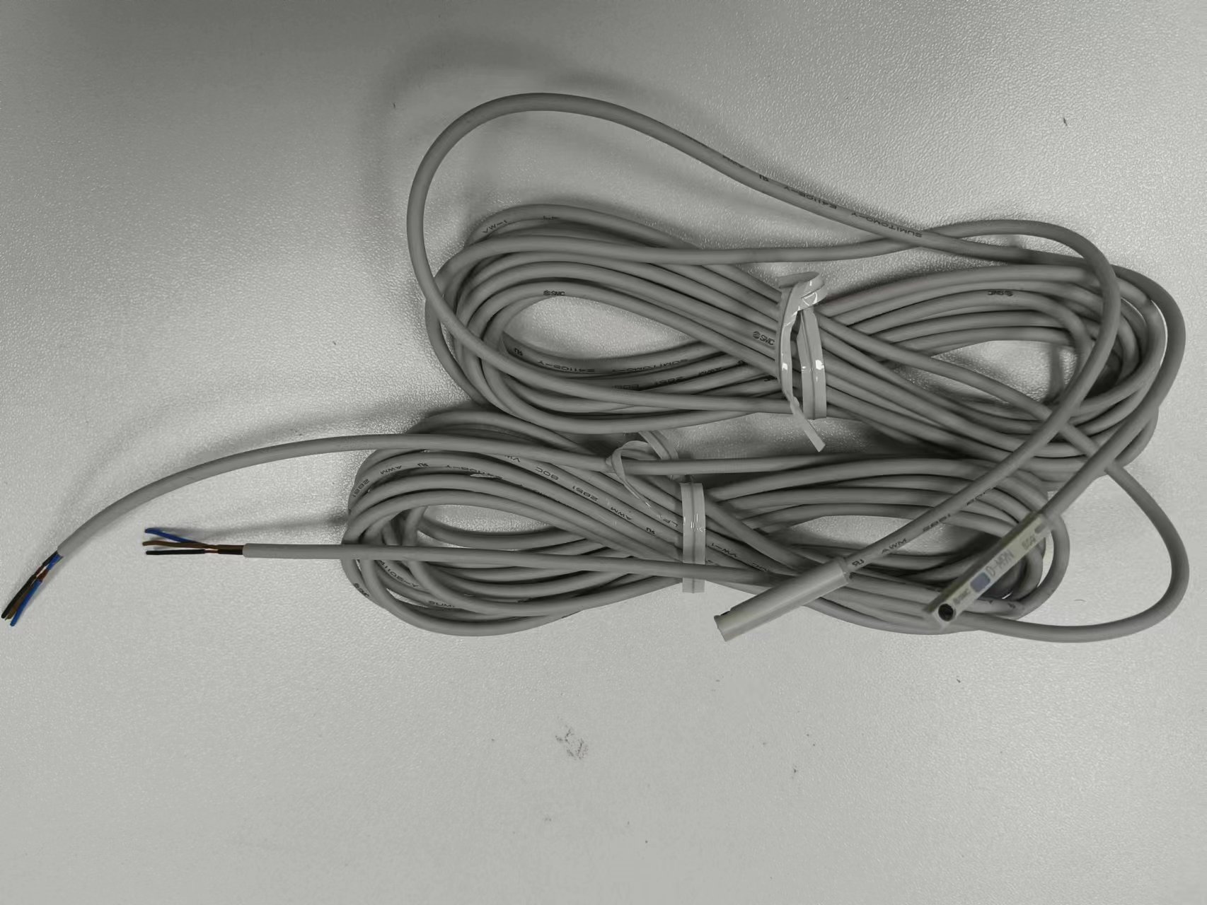 电商MRO供应链日本SMC传感器D-M9N