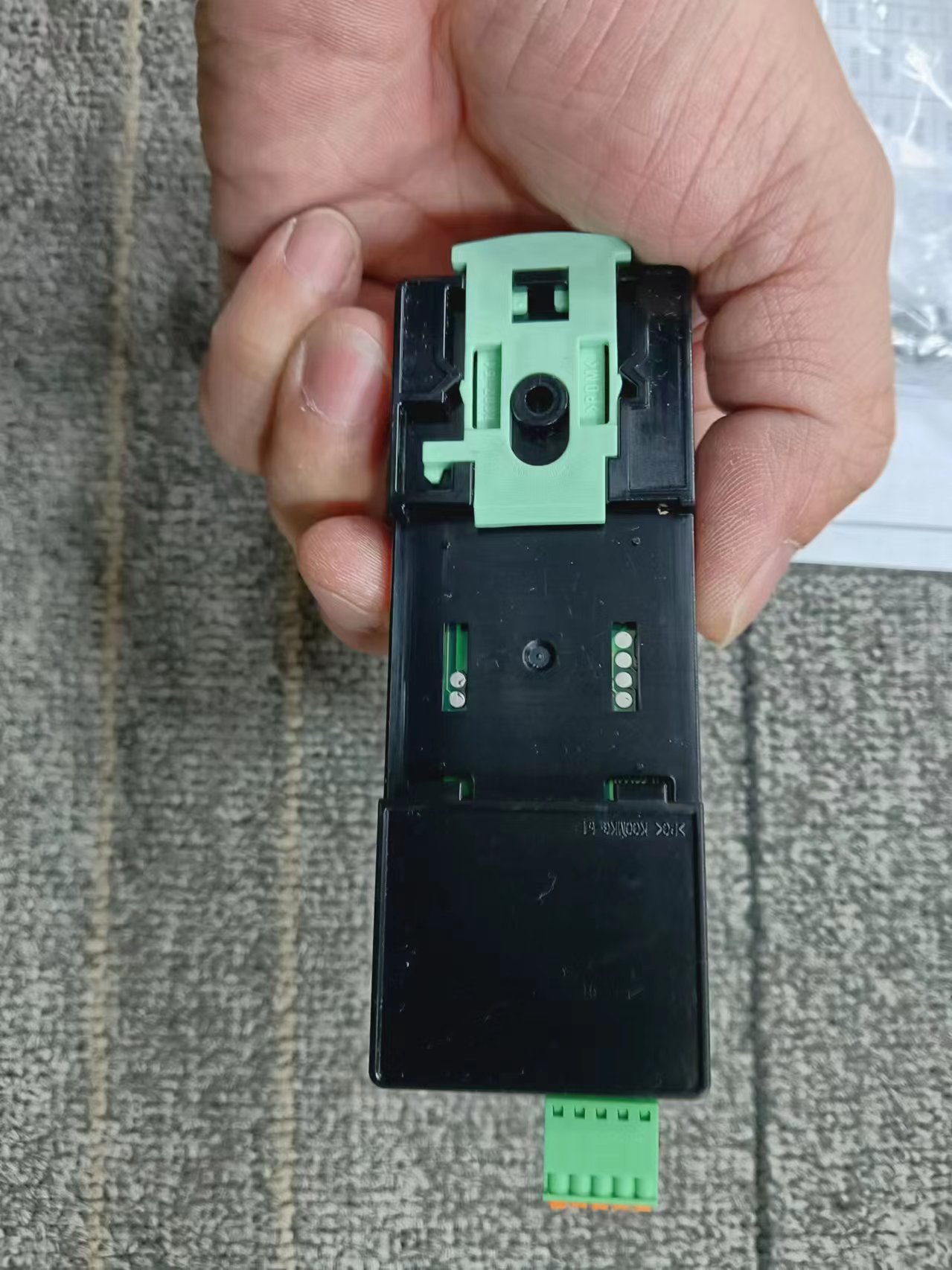 电商MRO供应链日本RKC理化通讯变换器  COM-KG-4N