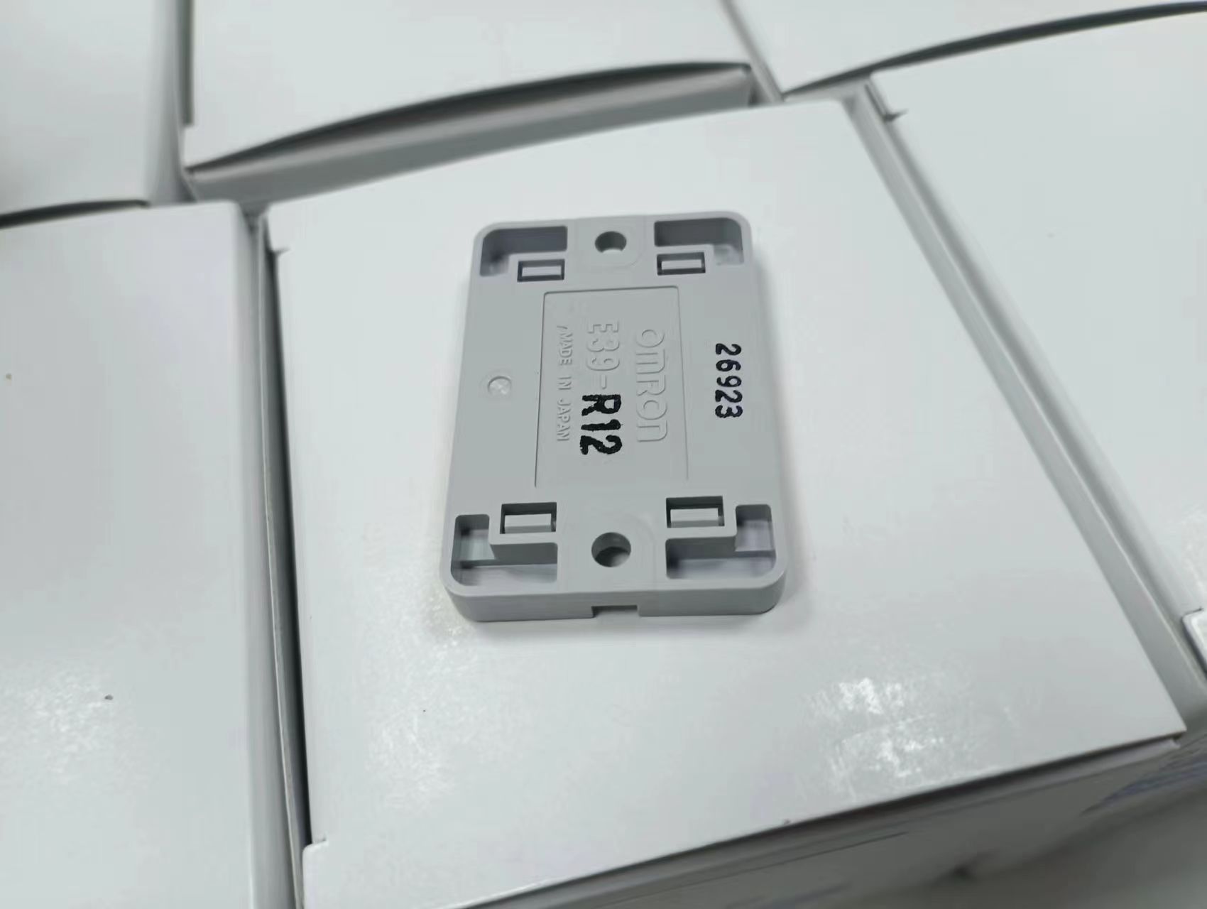 电商MRO供应链OMRON欧姆龙反光镜E39-R12