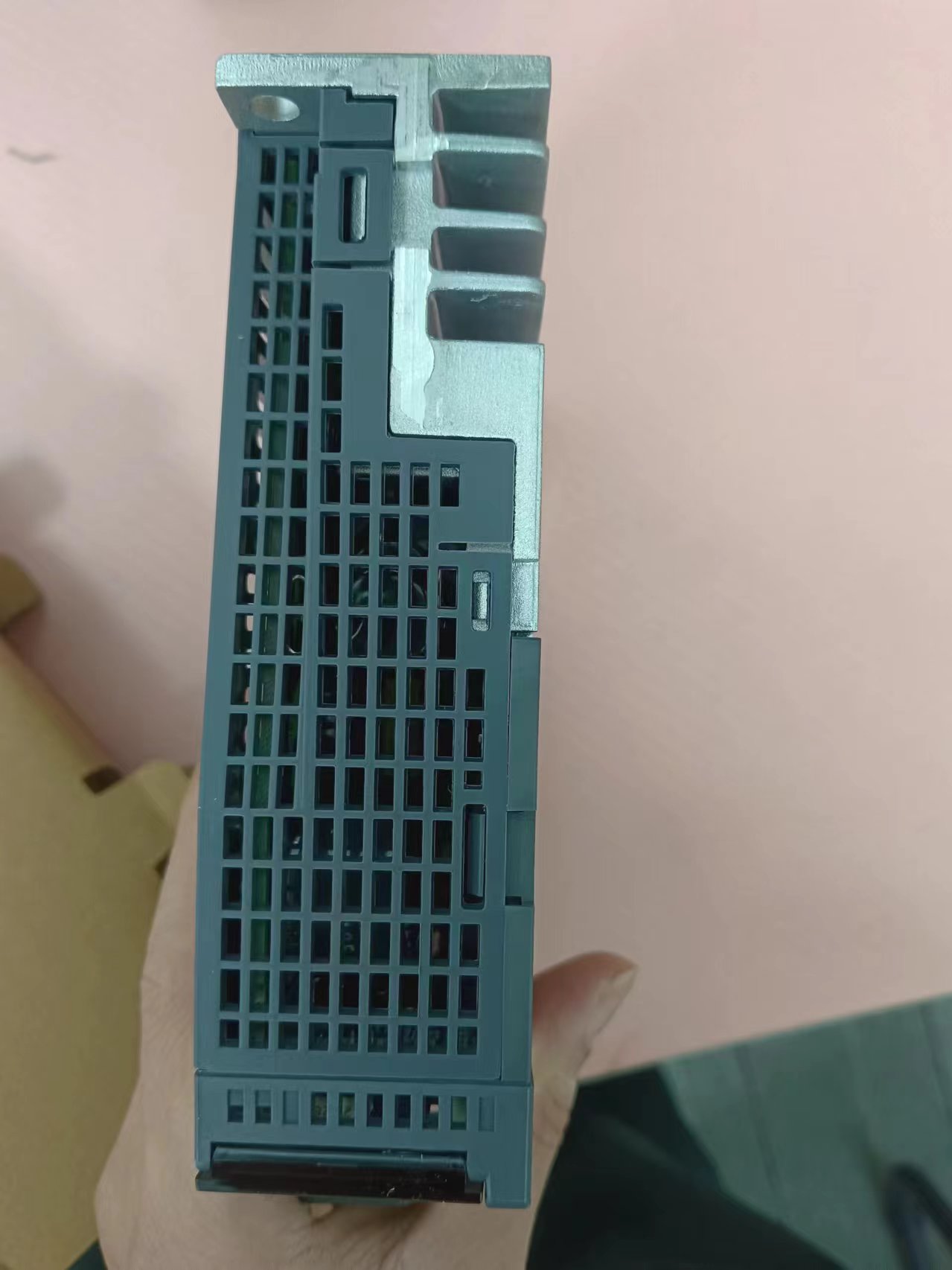 电商MRO供应链日本三菱伺服电机MR-J4-10B