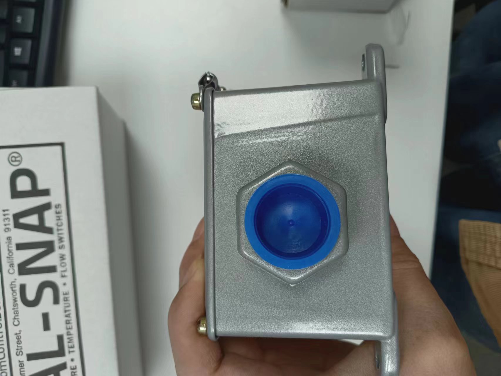 电商MRO供应链美国CCS压力开关604G1