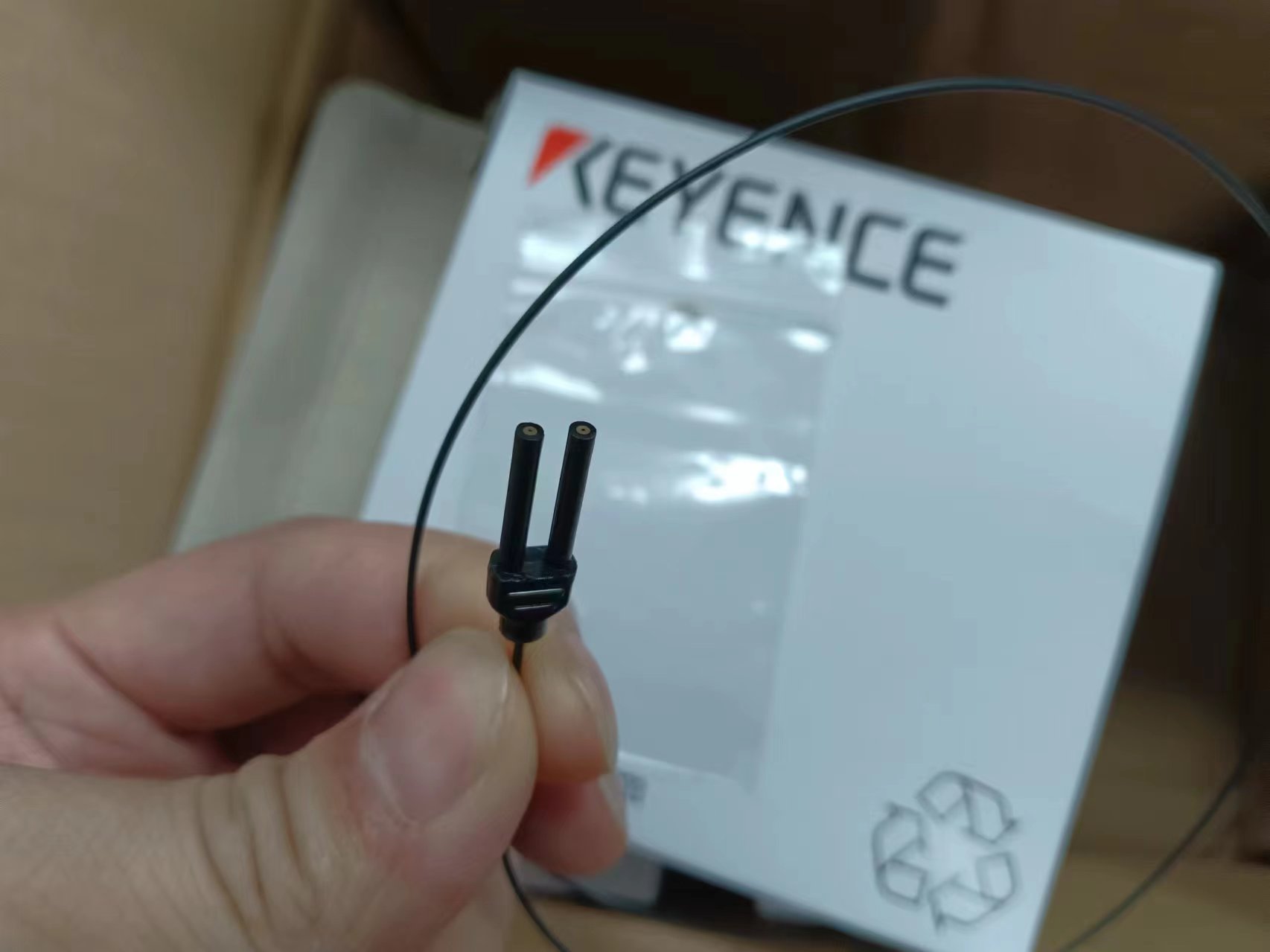 电商MRO供应链日本KEYENCE基恩士光纤单元FU-65X