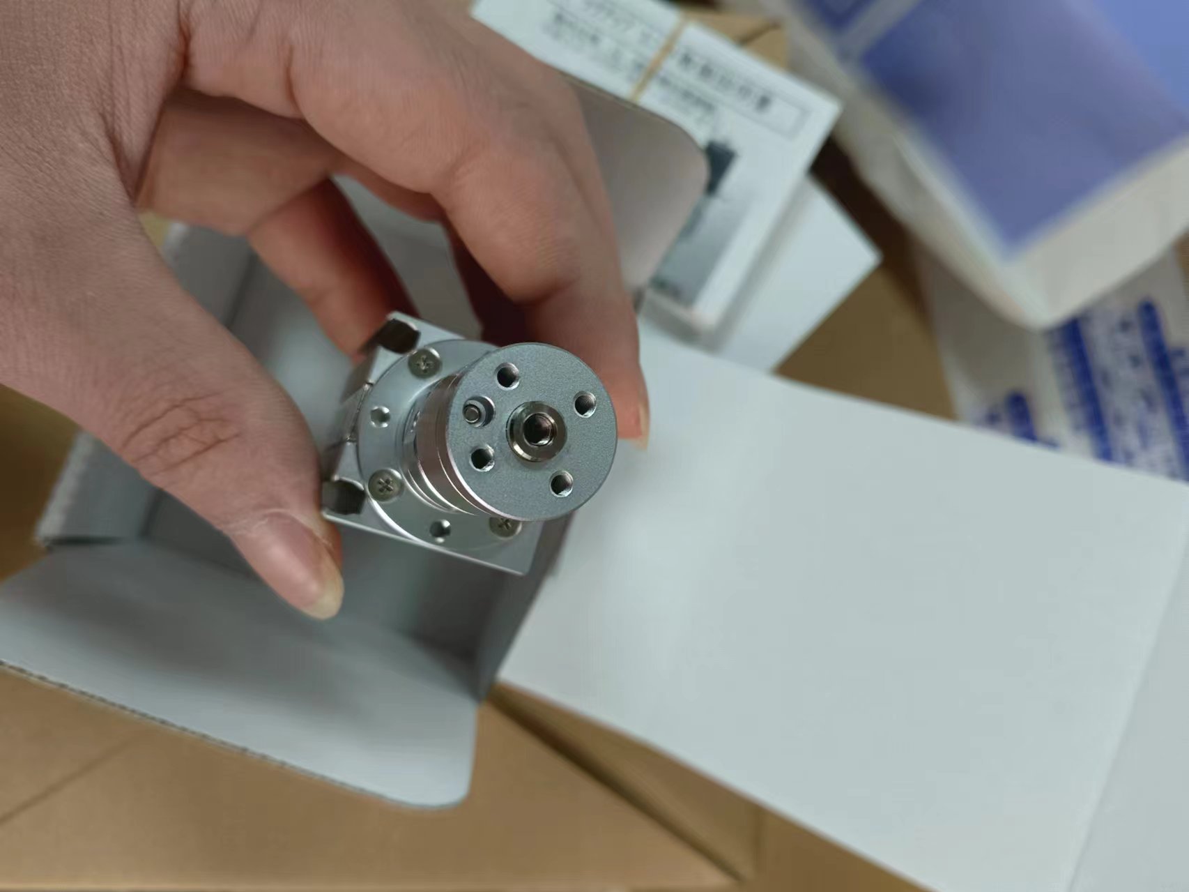 电商MRO供应链日本MEG气动卡盘 PIU2808A-G