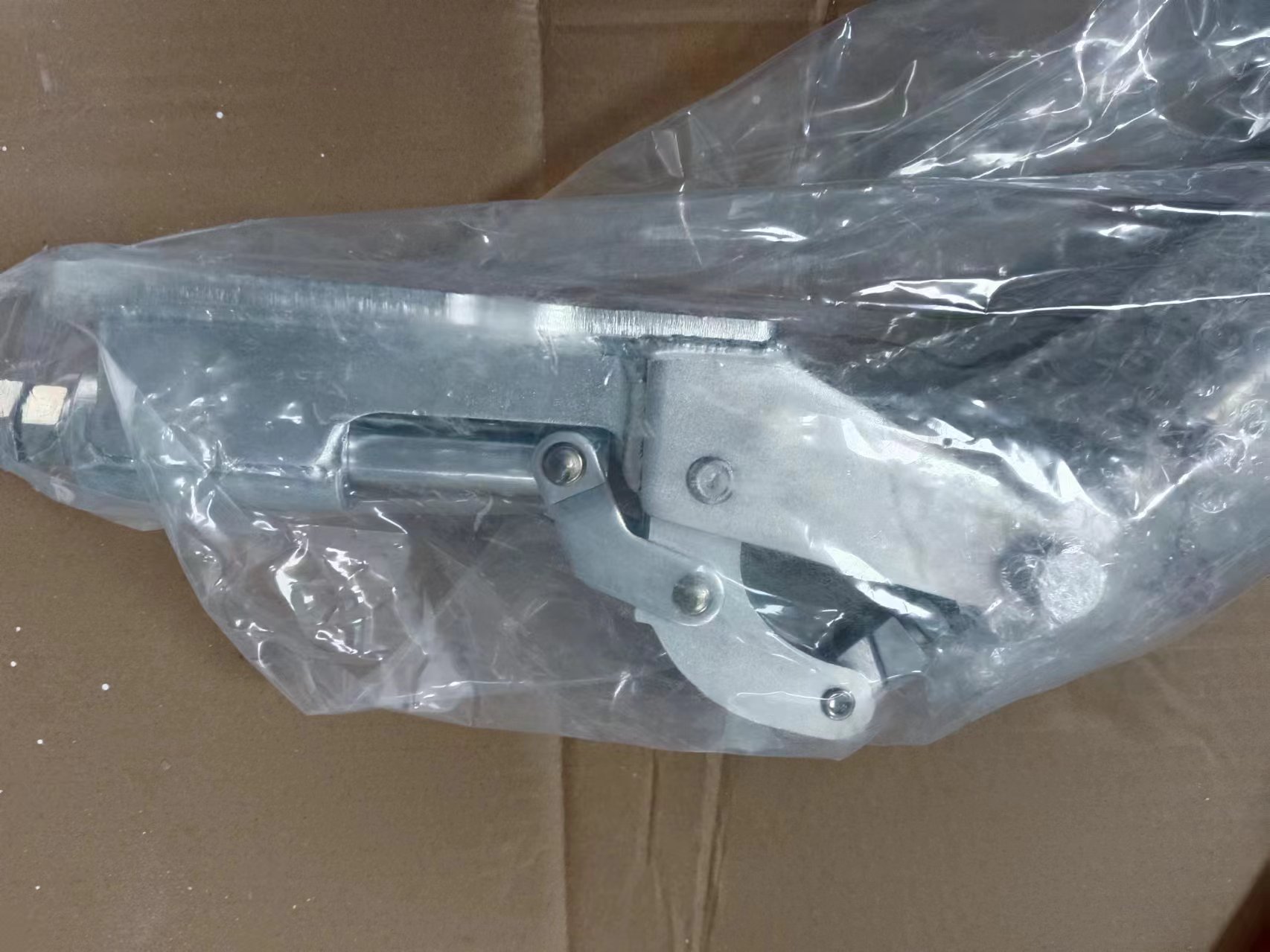 电商MRO供应链日本KAKUTA 角田 空气卡箍  KA-106-S