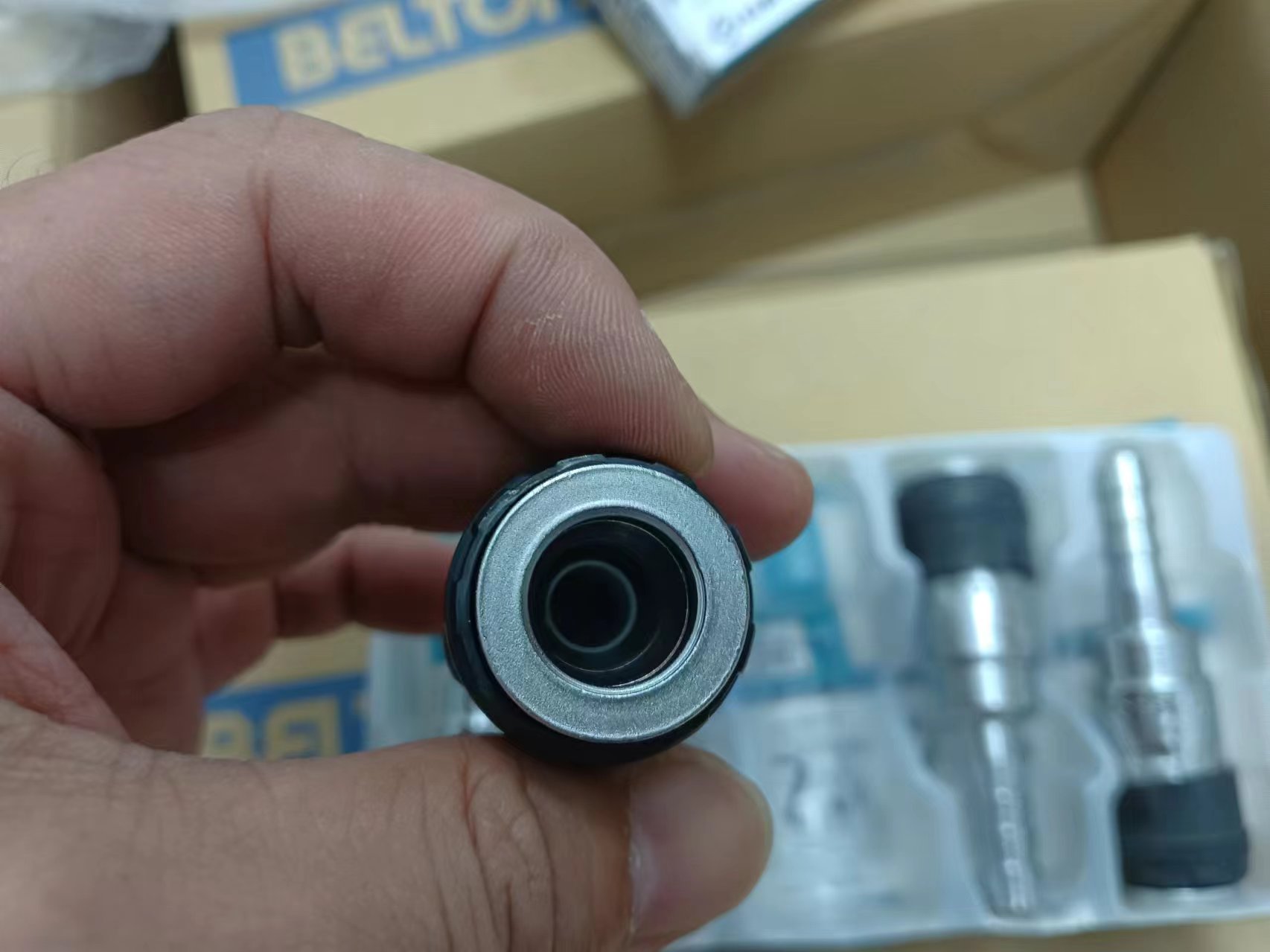 电商MRO供应链NITTO KOHKI日东工器 软管安装用 插塞锁扣快速接头 L200-30SH