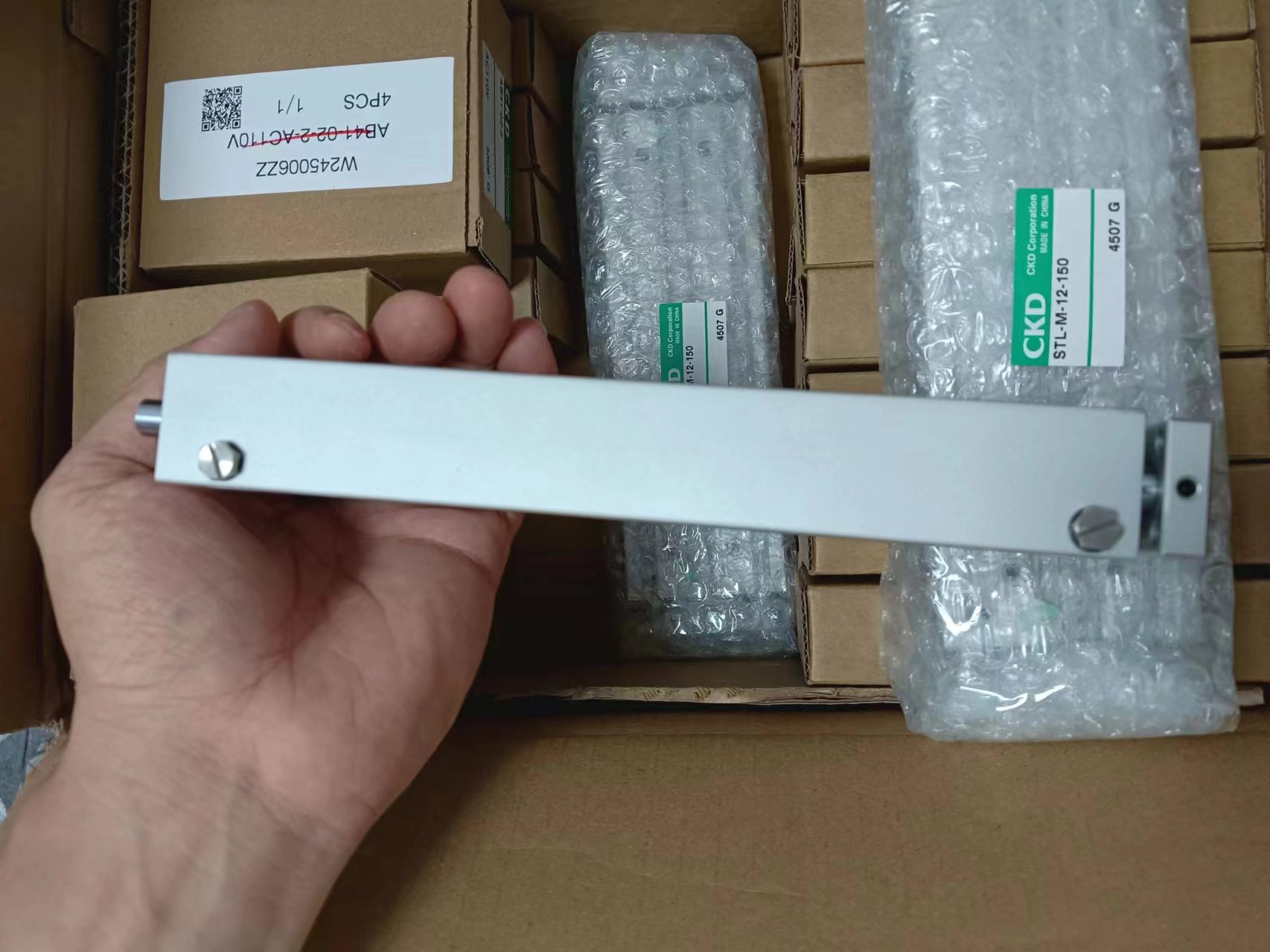 电商MRO供应链日本CKD 气缸 STL-M-12-150