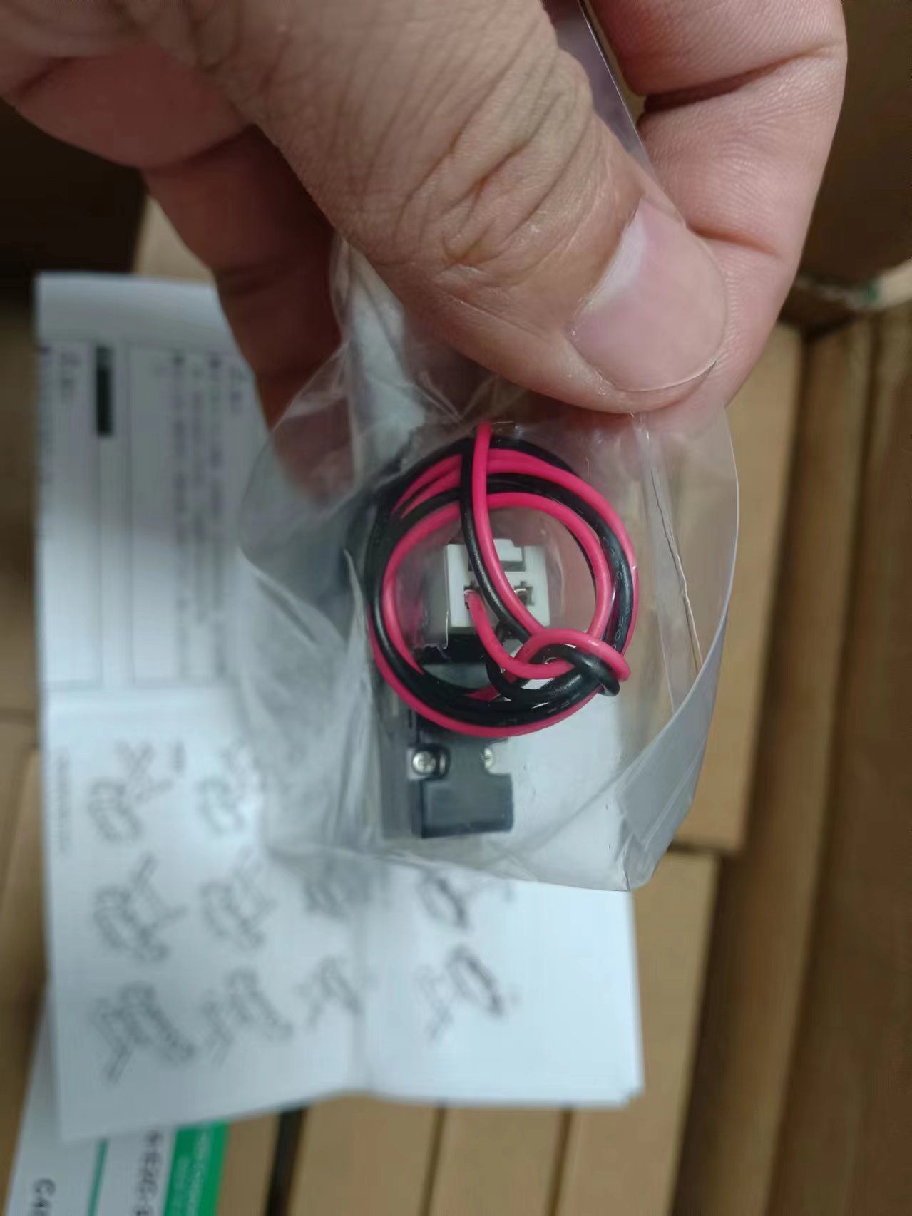 电商MRO供应链日本CKD 电磁阀4GD219R-C4-E2C-3