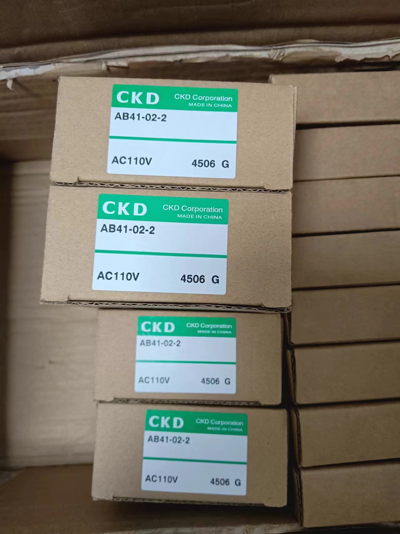 电商MRO供应链日本CKD喜开理 电磁阀AB41-02-2