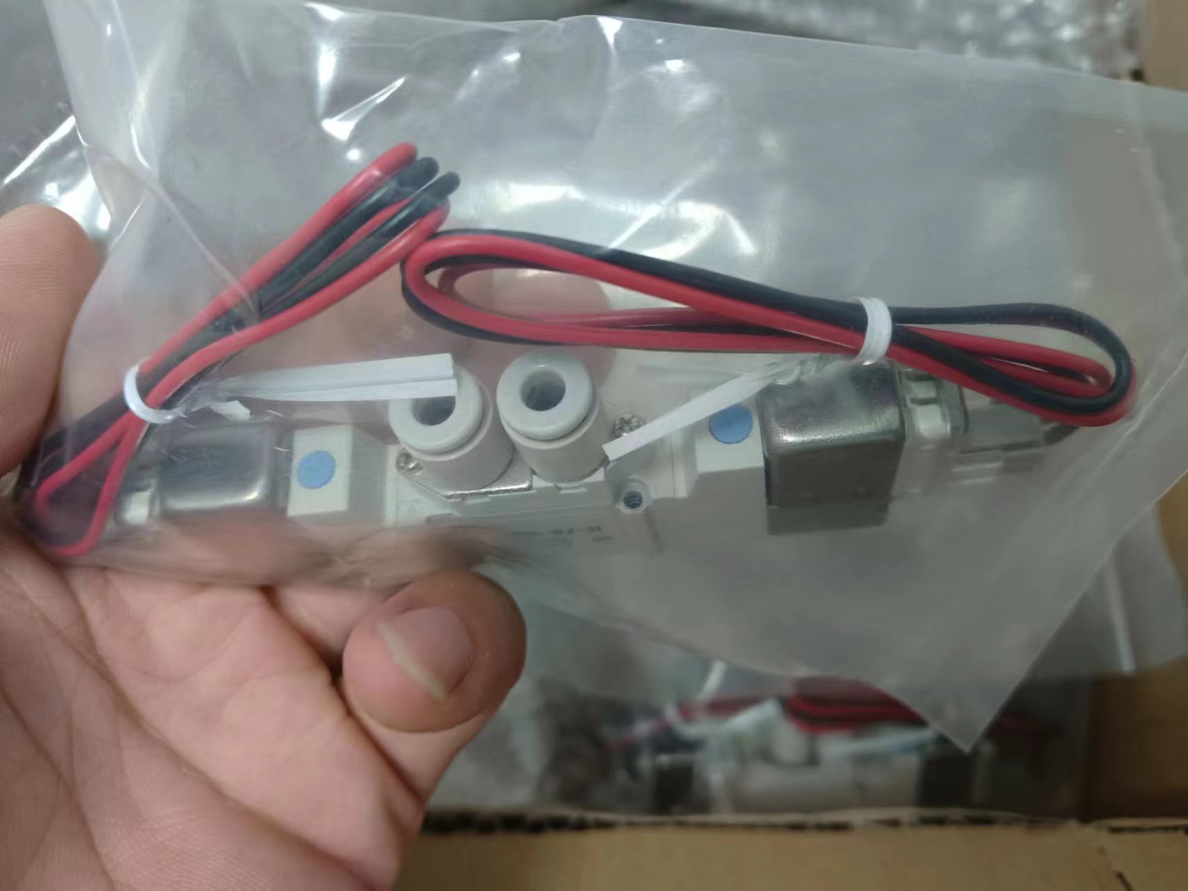 电商MRO供应链日本SMC电磁阀SY3220-5LZ-C4